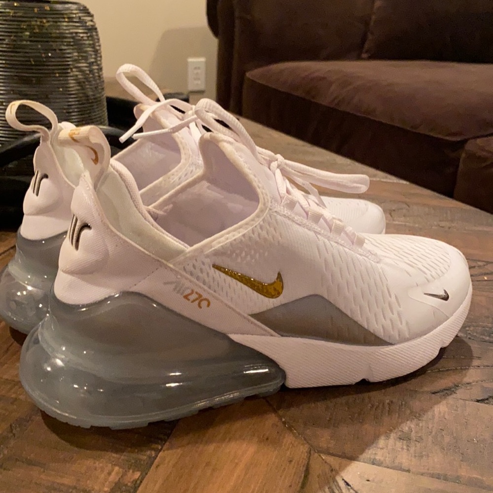 Nike Air Max 270